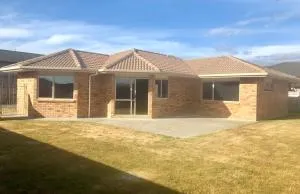 Entire House!3Bedroom,2 Bathroom, Fully FencedYard - Wallaceville