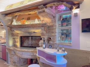 Villa Antolina - Il Cielo In Una Stanza by Host Hero