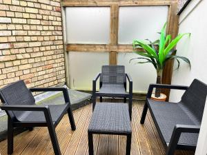 Heart of Torquay by harbourside, perfect location!