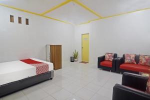 Hotel O Pulisan Ekowisata Homestay Near Wisata Pantai Desa Pulisan (Pulisan Beach Tour)