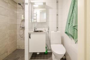 Helsinki, Private free parking, super easy to city centre and airport