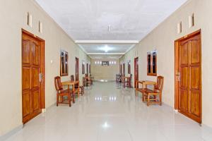 OYO 91353 Hotel Surya Andesa
