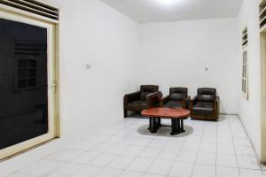 OYO 91391 Mutiara Syariah 3