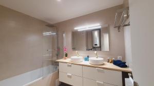 T3 double terrasses CLIM WIFI en Centre-ville - ROSSIconciergerie - Linge inclus