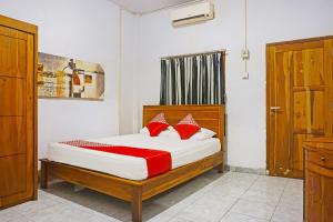 Hotel O Anggrek Homes Makassar