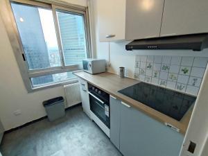 Cozy 1 bedroom Apartment La Defense