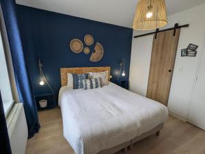 B&B / Chambres d'hotes Chambre cosy a Briare, centre-ville, ideale pour cyclistes - FR-1-590-571 : photos des chambres