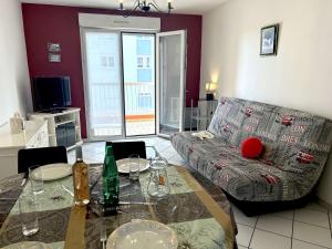 Appartement lumineux 2 pièces, terrasse au sud, parking privé à Fréjus - FR-1-226A-203