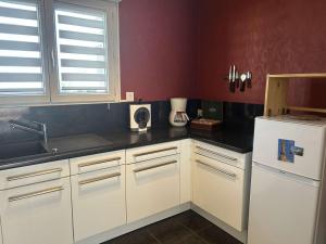 Appartement lumineux 2 pièces, terrasse au sud, parking privé à Fréjus - FR-1-226A-203