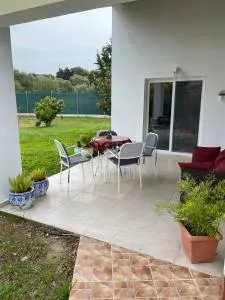 Rianna House - Soroni