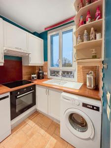 Appartements Central et chaleureux, Wifi et Cuisine equipee : photos des chambres