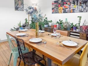 Appartements Central et chaleureux, Wifi et Cuisine equipee : photos des chambres