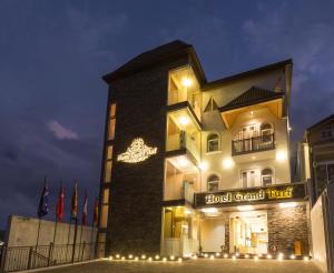 Hotel Grand Turf