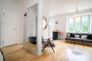Charming flat with Great Location by URBAN RENT