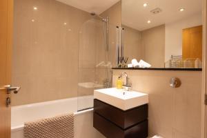 The Riverbank Hideaway