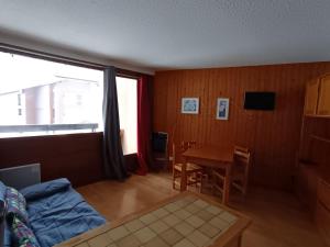 Appartement skis aux pieds pour 6 pers., animaux admis, vue sur les pistes - FR-1-445-99