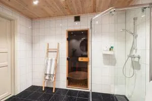 Sentral, stor og moderne leilighet - Aksdal