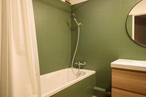 Apartment near Monaco, parking