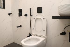 UrbanNest Service Apartments Powai