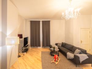 Top Embassy Area, Spacious 2BR