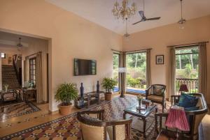 Galleria: 4BHK Goan Villa with pool in Arpora