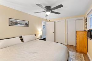 Gorgeous House on Highland Lake