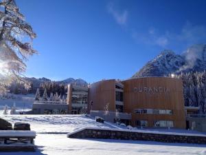 Appartements Appartement renove skis aux pieds 4 pers avec balcon - Parking inclus - FR-1-445-147 : Studio