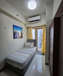 2 Br Condo Apartment near PICC, CCP, WTC & Star City at Coast Residences, Pasay City