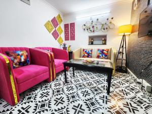 Economical Cozy 1BHK Prime Location South Delhi 1