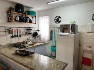 Praia Grande - Aviação - Apto Estúdio - 200 mts da praia - 4º andar