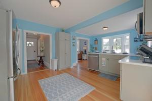 Beautiful Modern Beach House!