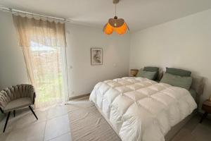 Cosy flat - Garden - Swimming pool