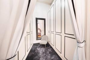 Luxury 4BR Steps from Praça do Comércio