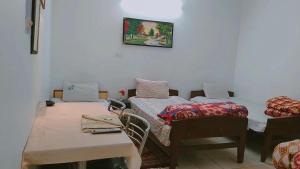 SOLAN HOSTELz