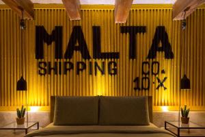 Escape to a Unique 2 Bed Apt in Heart of Valletta