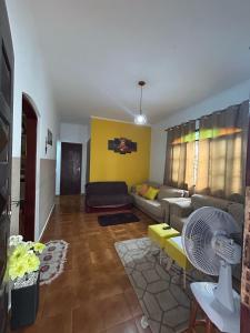 Casa Praia Grande pé na areia