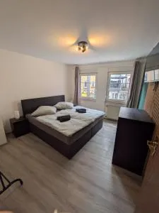 FeWo Innenstadt mit Parkplatz in 200m Entfernung bis 4 Personen, 80m bis Markplatz - Faid