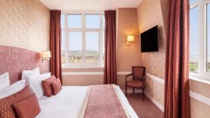 Hotels Hotel Barriere Le Royal Deauville : Chambre Double ou Lits Jumeaux Supérieure - Vue sur Mer
