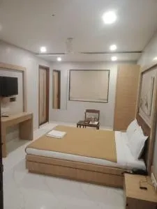 Hotel Tirupati Residency Surat - Utrān