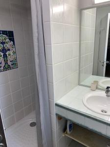 B&B / Chambres d'hotes Villa Ongizatea au calme avec piscine et vue montagne : photos des chambres