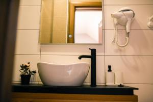 Turista-Apartmani u centru sa parkingom