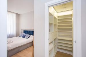 Vittoria Flat 18 - Milano
