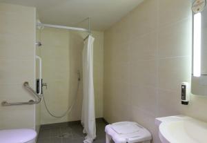 Hotels B&B HOTEL Marne-La-Vallee Torcy : photos des chambres