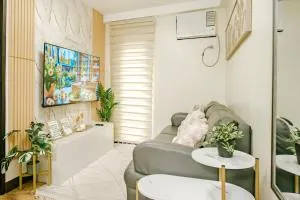AR08 Smart Fully Furnished 1BR Condo - Sasabayou
