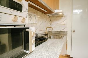 AR08 Smart Fully Furnished 1BR Condo