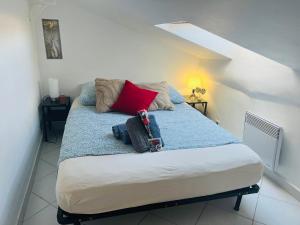 Évasion Romantique sous les Toits Au Coeur du Vieux Nice