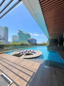 Stephs APT 31 Sudirman Suites Makassar