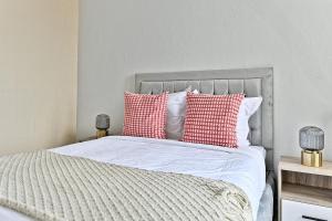 Peaceful and modern apartment - II