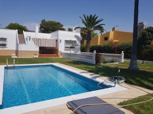 tuGuest Chalet Roquetas