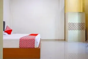 OYO 91668 Homestay Anitha Syariah Makassar - Manda